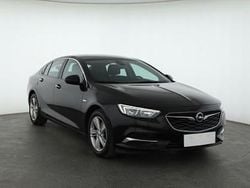 Czarny Używany 2017 Opel Insignia Hatchback | 45 999 zł (Uczciwa cena)
