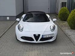 Biały Używany 2016 Alfa Romeo 4C Spider Kabriolet | 379 000 zł