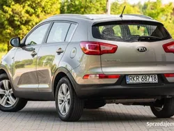 Złoty Używany 2013 Kia Sportage SUV | 38 900 zł (Dobra cena)