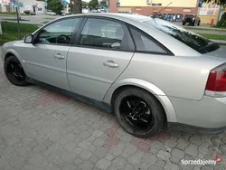 Srebrny Używany 2005 Opel Vectra Hatchback | 2800 zł (Dobra cena)