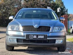 Niebieski Używany 2006 Skoda Octavia Kombi | 9900 zł (Uczciwa cena)