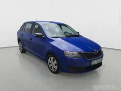 Niebieski Używany 2018 Skoda Rapid Hatchback | 22 251 zł (Dobra cena)