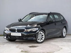 Czarny Używany 2021 BMW 318 Advantage Kombi | 109 900 zł (Uczciwa cena)
