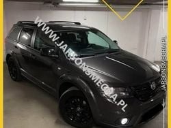 Szary Używany 2014 Fiat Freemont SUV | 41 300 zł (Uczciwa cena)