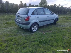 Niebieski Używany 2006 Kia Rio 2 Hatchback | 3000 zł