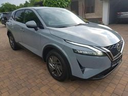 Szary Używany 2022 Nissan Qashqai SUV | 92 500 zł (Dość drogi)