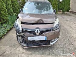 Używany 2014 Renault Scénic III Minivan | 9900 zł