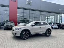 Lakier metalizowany kremowy cappucino Nowe 2025 Fiat 600E La Prima Hatchback | 147 500 zł