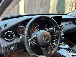 Granatowy Używany 2020 Mercedes C180 Kombi | 86 000 zł (Dobra cena)