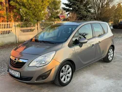Beżowy (metalik) Używany 2010 Opel Meriva Minivan | 18 900 zł (Uczciwa cena)