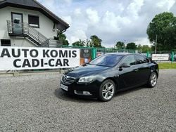 Czarny (metalik) Używany 2010 Opel Insignia Hatchback | 19 900 zł (Uczciwa cena)