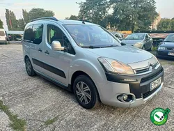 Srebrny Używany 2013 Citroën Berlingo XTR Minivan | 29 900 zł (Uczciwa cena)