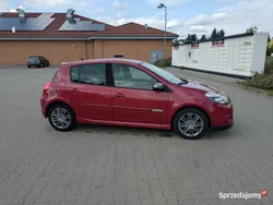 Wiśniowy Używany 2009 Renault Clio II GT Hatchback | 18 700 zł