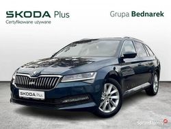 Zielony Używany 2022 Skoda Superb Kombi | 96 900 zł (Dość drogi)
