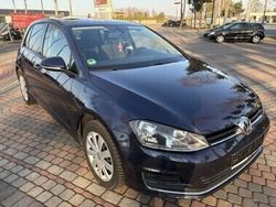 Niebieski Używany 2016 VW Golf VII Hatchback | 41 900 zł (Dość drogi)