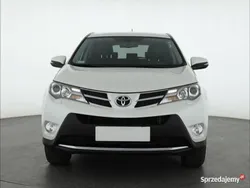 Biały Używany 2012 Toyota RAV4 SUV | 55 999 zł (Dość drogi)