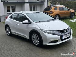 Biały Używany 2013 Honda Civic Hatchback | 36 900 zł (Uczciwa cena)