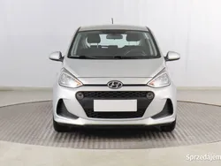 Srebrny Używany 2016 Hyundai i10 Hatchback | 26 999 zł (Uczciwa cena)