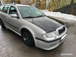 Srebrny Używany 2004 Skoda Octavia vRS Kombi | 9000 zł