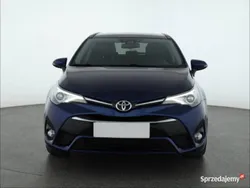 Niebieski Używany 2017 Toyota Avensis Kombi | 59 999 zł (Dość drogi)