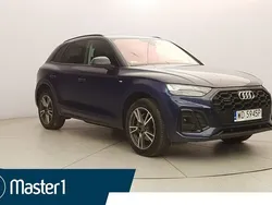 Granatowy Używany 2021 Audi Q5 Comfort SUV | 176 800 zł