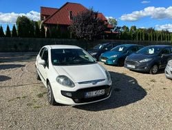 Biały Używany 2011 Fiat Grande Punto Hatchback | 10 900 zł (Uczciwa cena)