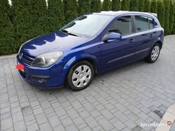 Granatowy Używany 2005 Opel Astra Sport Kombi | 9900 zł (Uczciwa cena)
