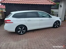 Używany 2017 Peugeot 308 | 33 500 zł (Dobra cena)