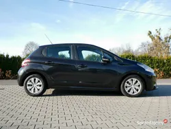 Czarny Używany 2012 Peugeot 208 Active Hatchback | 14 800 zł (Uczciwa cena)