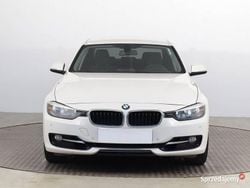 Biały Używany 2012 BMW 320 Sedan/Limuzyna | 49 999 zł (Dość drogi)