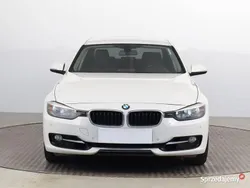 Biały Używany 2012 BMW 320 Sedan/Limuzyna | 49 999 zł (Drogi)