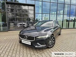 Szary Używany 2020 Volvo V60 Kombi | 129 900 zł