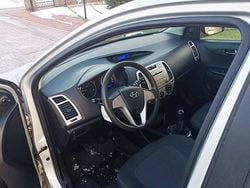 Srebrny Używany 2011 Hyundai i20 Hatchback | 17 900 zł (Uczciwa cena)