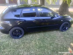 Czarny Używany 2005 Mazda 3 Sedan/Limuzyna | 5900 zł (Dobra cena)