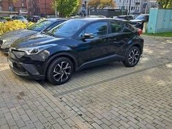 Czarny Używany 2018 Toyota C-HR SUV | 64 500 zł (Uczciwa cena)