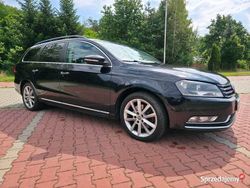 Czarny Używany 2012 VW Passat Kombi | 25 500 zł (Dość drogi)
