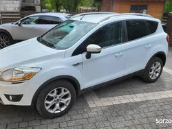 Biały Używany 2009 Ford Kuga SUV | 25 500 zł (Uczciwa cena)