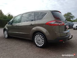 Brązowy Używany 2010 Ford S-MAX S Minivan | 31 900 zł (Uczciwa cena)