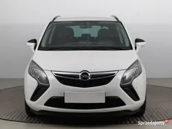 Biały Używany 2012 Opel Zafira Tourer Minivan | 20 999 zł (Uczciwa cena)