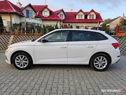 Biały Używany 2022 Skoda Scala Hatchback | 58 700 zł (Uczciwa cena)