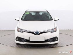 Biały Używany 2017 Toyota Auris Hybrid Kombi | 55 999 zł (Uczciwa cena)