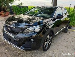 Czarny Używany 2017 Peugeot 3008 Hatchback | 36 999 zł