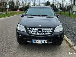Czarny Używany 2006 Mercedes ML320 SUV | 24 900 zł (Uczciwa cena)