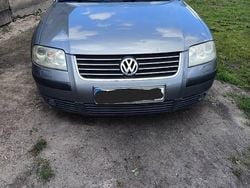 Szary Używany 2003 VW Passat | 2500 zł