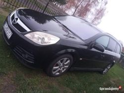 Czarny Używany 2004 Opel Vectra Kombi | 7000 zł (Uczciwa cena)