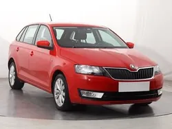 Czerwony Używany 2013 Skoda Rapid Hatchback | 27 999 zł (Uczciwa cena)