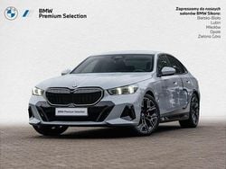 Szary brooklyn m metalizowany Używany 2025 BMW 520 Comfort Edition Sedan/Limuzyna | 294 900 zł (Dość drogi)