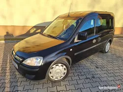 Czarny Używany 2008 Opel Combo Minivan | 11 900 zł (Uczciwa cena)