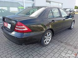 Używany 2003 Mercedes C180 | 6500 zł