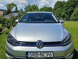 Srebrny Używany 2018 VW Golf VII Hatchback | 61 000 zł (Uczciwa cena)